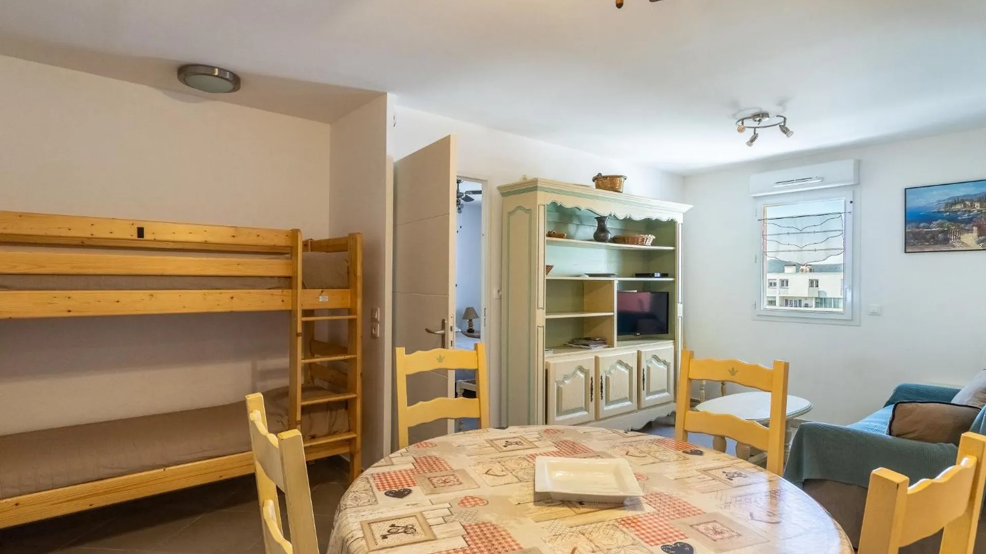 Apartment L'Eden-5 By Interhome Le Lavandou